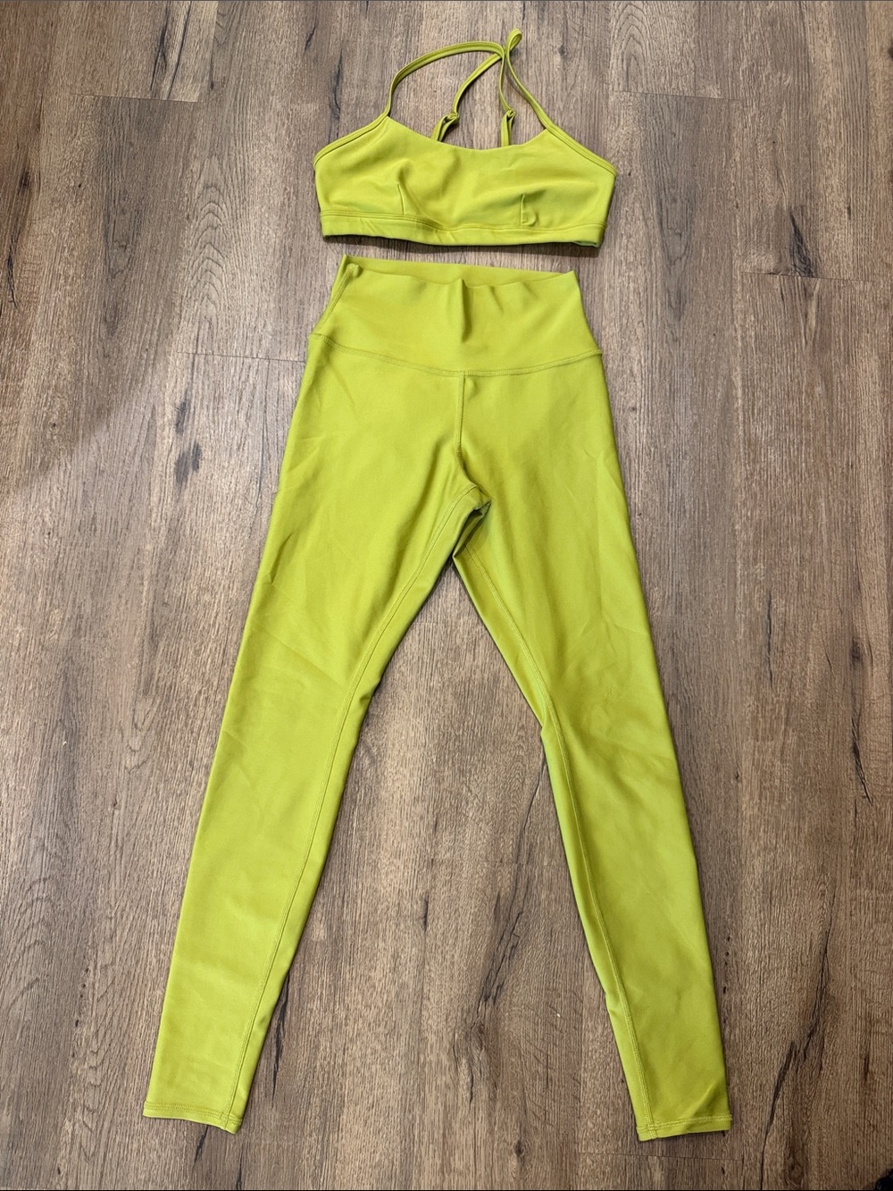 ALO Yoga Lime Green High-Waist Leggings & Strappy Sports Bra Set